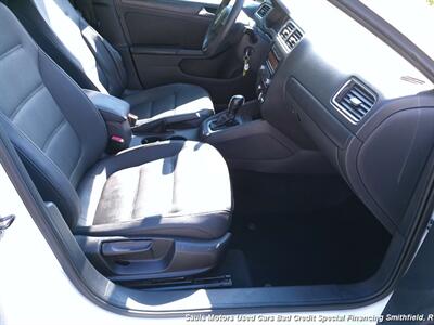 2012 Volkswagen Jetta SE PZEV   - Photo 17 - Smithfield, NC 27577