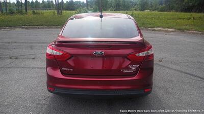 2014 Ford Focus Titanium   - Photo 6 - Smithfield, NC 27577