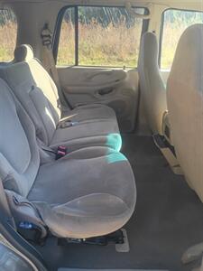 2002 Ford Expedition XLT - Photo 17 - Smithfield, NC 27577
