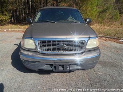 2002 Ford Expedition XLT - Photo 2 - Smithfield, NC 27577