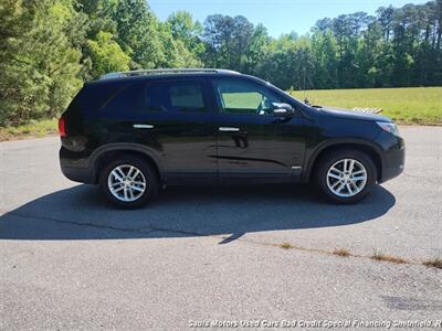2014 Kia Sorento LX - Photo 4 - Smithfield, NC 27577