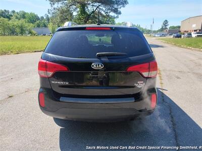 2014 Kia Sorento LX - Photo 6 - Smithfield, NC 27577