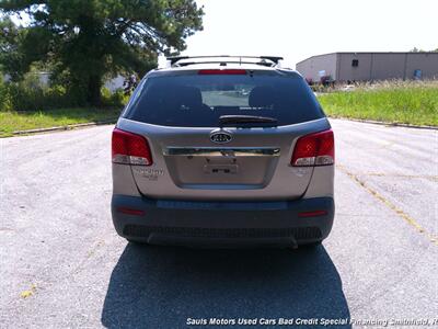 2013 Kia Sorento LX   - Photo 6 - Smithfield, NC 27577