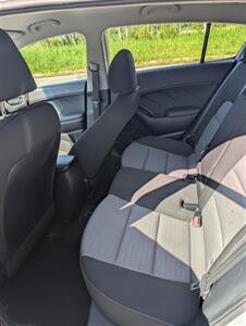 2016 Kia Forte5 LX - Photo 15 - Smithfield, NC 27577