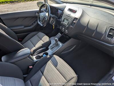 2016 Kia Forte5 LX - Photo 18 - Smithfield, NC 27577