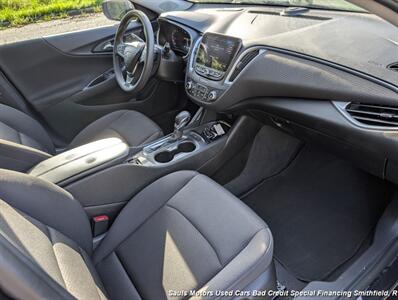 2023 Chevrolet Malibu LT - Photo 17 - Smithfield, NC 27577