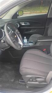 2017 Chevrolet Equinox LT - Photo 13 - Smithfield, NC 27577