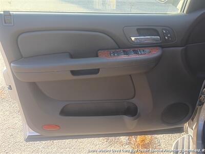 2008 Chevrolet Avalanche LT   - Photo 9 - Smithfield, NC 27577