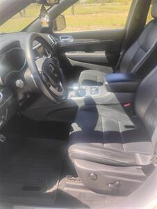 2015 Jeep Grand Cherokee Overland   - Photo 12 - Smithfield, NC 27577