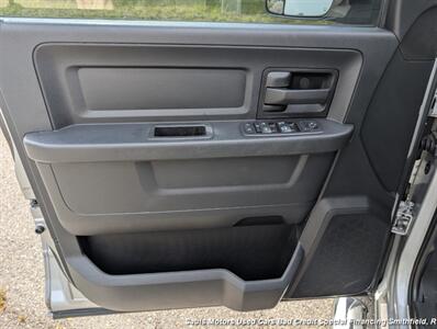 2016 RAM 1500 Express Fleet - Photo 9 - Smithfield, NC 27577