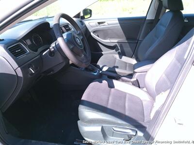 2012 Volkswagen Jetta SE PZEV - Photo 12 - Smithfield, NC 27577