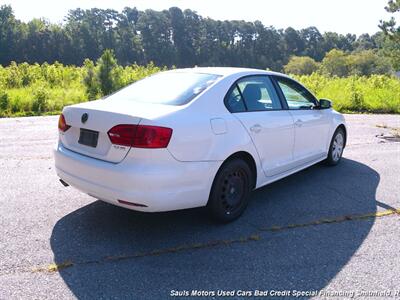2012 Volkswagen Jetta SE PZEV - Photo 5 - Smithfield, NC 27577