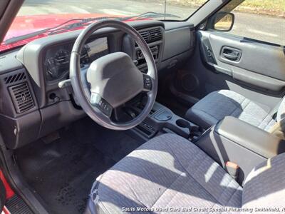 1999 Jeep Cherokee Sport   - Photo 14 - Smithfield, NC 27577