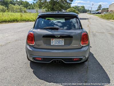 2015 MINI Hardtop 2 Door Cooper S   - Photo 6 - Smithfield, NC 27577