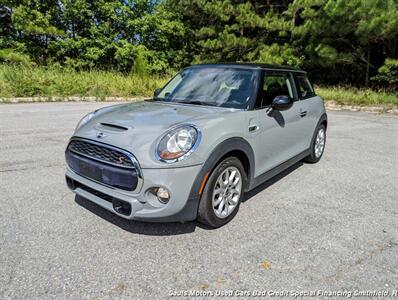 2015 MINI Hardtop 2 Door Cooper S   - Photo 1 - Smithfield, NC 27577