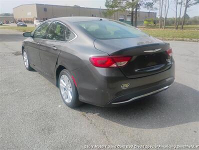 2015 Chrysler 200 Limited - Photo 7 - Smithfield, NC 27577