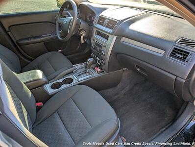 2012 Ford Fusion SE   - Photo 17 - Smithfield, NC 27577