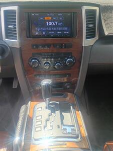 2009 Jeep Grand Cherokee Overland - Photo 12 - Smithfield, NC 27577
