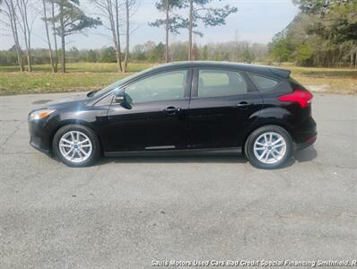 2017 Ford Focus SE - Photo 8 - Smithfield, NC 27577