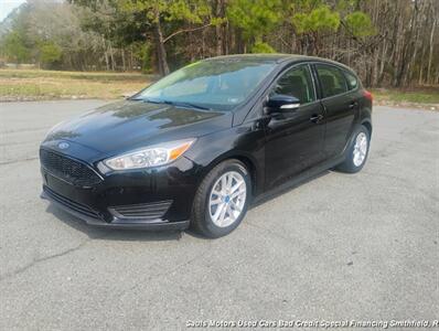 2017 Ford Focus SE - Photo 1 - Smithfield, NC 27577