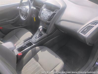 2017 Ford Focus SE - Photo 18 - Smithfield, NC 27577