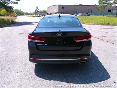 2018 Kia Optima LX   - Photo 6 - Smithfield, NC 27577