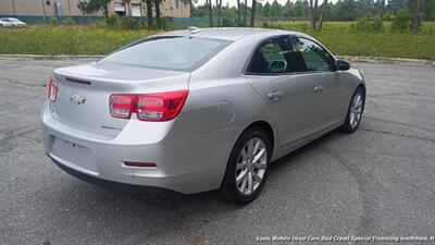 2015 Chevrolet Malibu LT - Photo 5 - Smithfield, NC 27577
