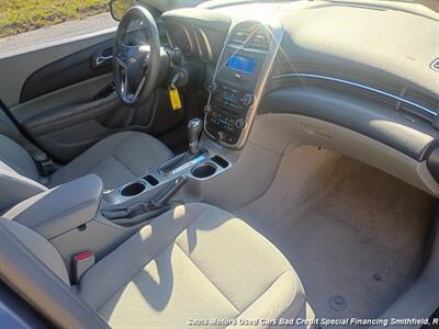 2014 Chevrolet Malibu LS   - Photo 18 - Smithfield, NC 27577