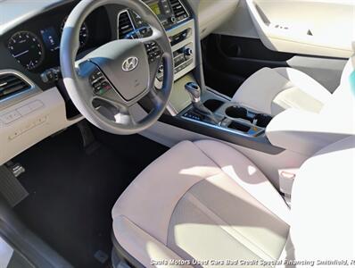 2017 Hyundai SONATA GLS   - Photo 14 - Smithfield, NC 27577