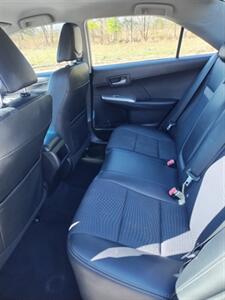 2012 Toyota Camry SE   - Photo 14 - Smithfield, NC 27577