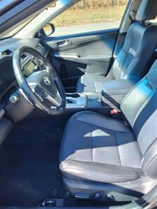 2012 Toyota Camry SE   - Photo 12 - Smithfield, NC 27577