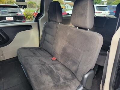 2019 Dodge Grand Caravan SE   - Photo 8 - Fortuna, CA 95540