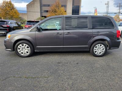 2019 Dodge Grand Caravan SE   - Photo 4 - Fortuna, CA 95540