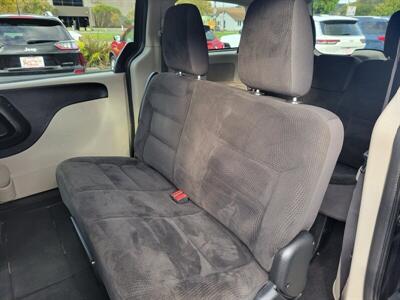 2019 Dodge Grand Caravan SE   - Photo 8 - Fortuna, CA 95540