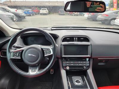 2017 Jaguar F-PACE 35t R-Sport   - Photo 5 - Fortuna, CA 95540