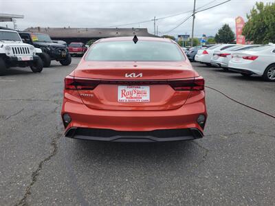 2022 Kia Forte LXS - Photo 12 - Fortuna, CA 95540