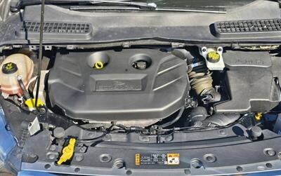 2017 Ford Escape Titanium   - Photo 5 - Fortuna, CA 95540