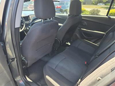 2019 Chevrolet Trax LT   - Photo 8 - Fortuna, CA 95540