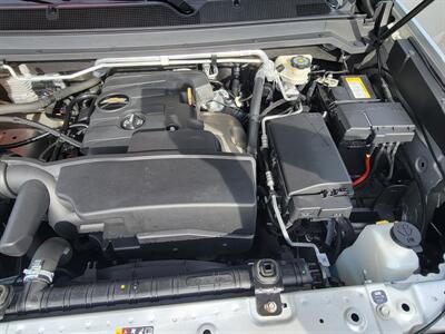 2017 Chevrolet Colorado   - Photo 5 - Fortuna, CA 95540