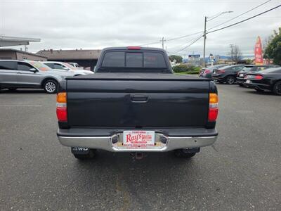2004 Toyota Tacoma   - Photo 11 - Fortuna, CA 95540