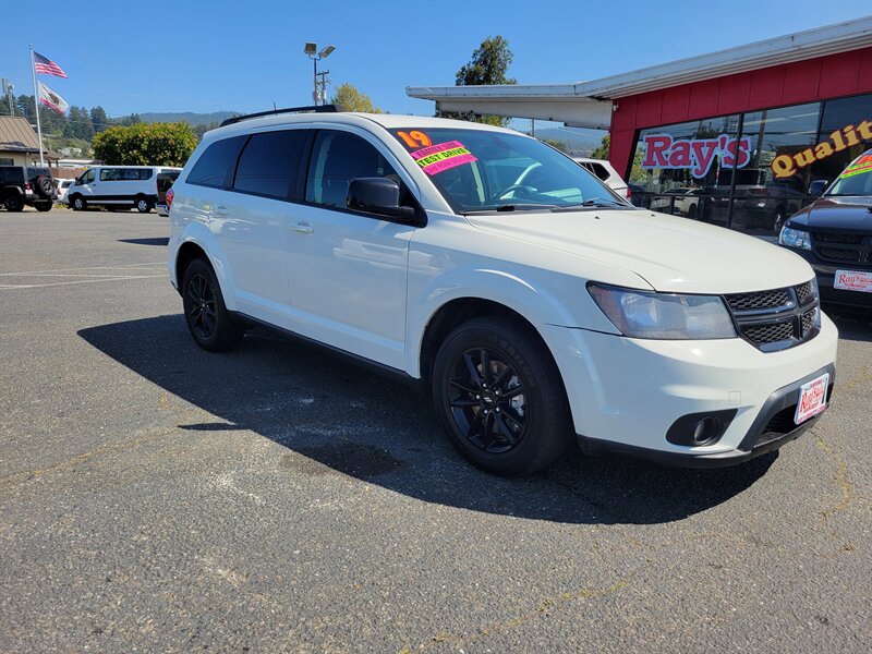 2019 Dodge Journey SE - Photo 1 - Fortuna, CA 95540