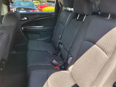 2019 Dodge Journey SE   - Photo 8 - Fortuna, CA 95540