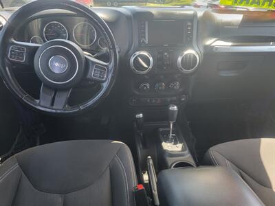 2017 Jeep Wrangler Rubicon - Photo 6 - Fortuna, CA 95540