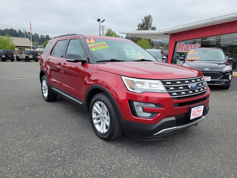2016 Ford Explorer XLT FWD's photo
