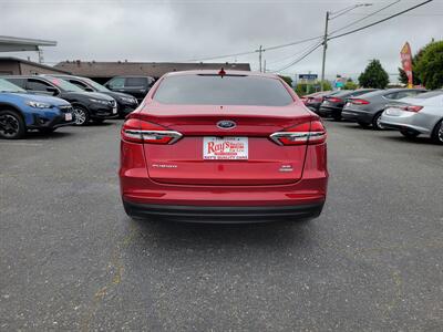 2020 Ford Fusion Hybrid SE   - Photo 12 - Fortuna, CA 95540