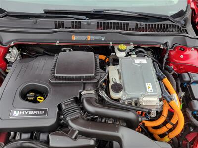 2020 Ford Fusion Hybrid SE   - Photo 5 - Fortuna, CA 95540