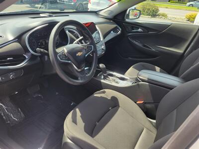 2020 Chevrolet Malibu LT   - Photo 7 - Fortuna, CA 95540