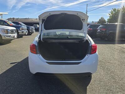 2019 Toyota Corolla L   - Photo 9 - Fortuna, CA 95540