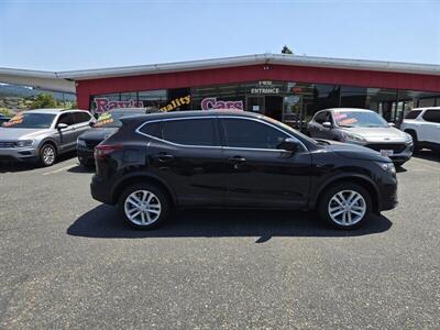 2020 Nissan Rogue Sport S   - Photo 8 - Fortuna, CA 95540