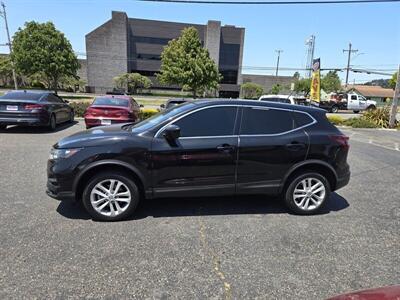 2020 Nissan Rogue Sport S   - Photo 4 - Fortuna, CA 95540